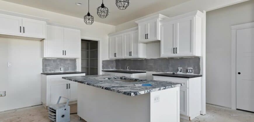 256 Mariposa Cir, Shoshone
