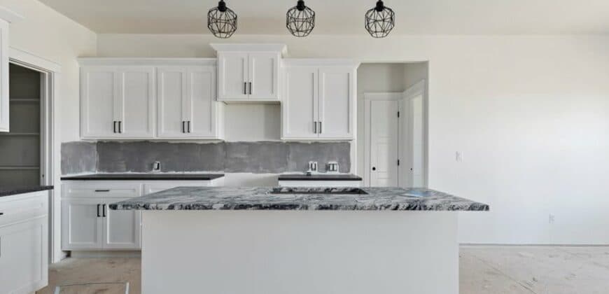 256 Mariposa Cir, Shoshone