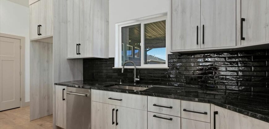 520 Falling Leaf Lane, Twin Falls