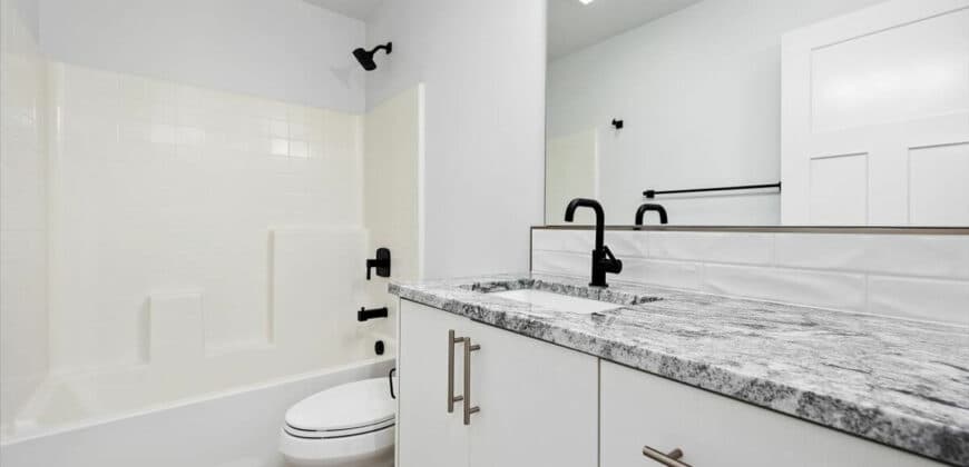 925 Black Mt Drive, Kimberly