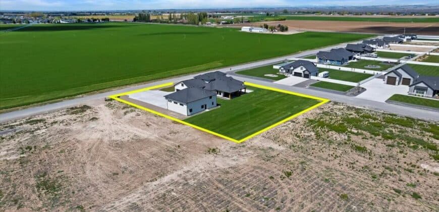 3553 E 3876 N, Kimberly