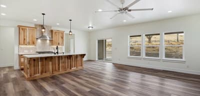 1353 Riverside Dr, Buhl ID