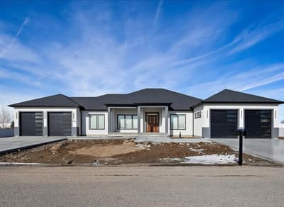 1910 Stone Gate Dr, Twin Falls