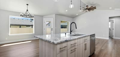 1003 Black Mt Drive, Kimberly