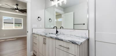 1003 Black Mt Drive, Kimberly