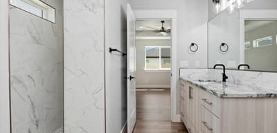 1003 Black Mt Drive, Kimberly