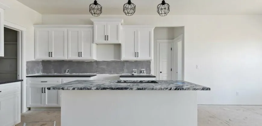 256 Mariposa Cir, Shoshone