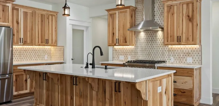 1353 Riverside Dr, Buhl ID