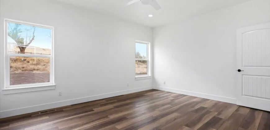 1353 Riverside Dr, Buhl ID