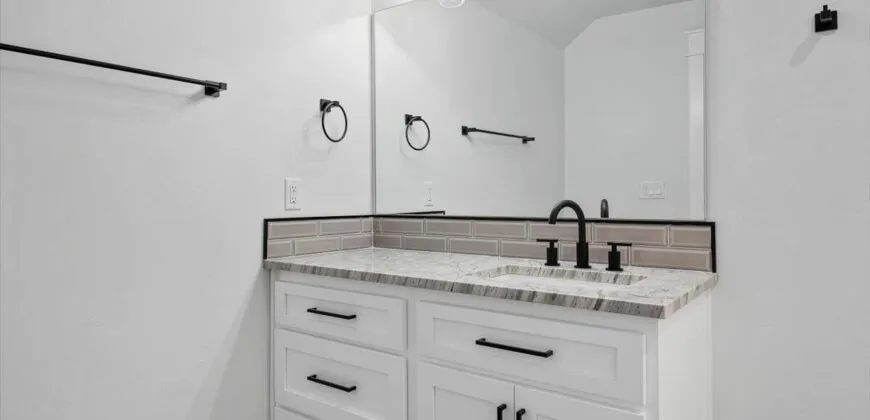 4073 N 2200 E, Filer ID