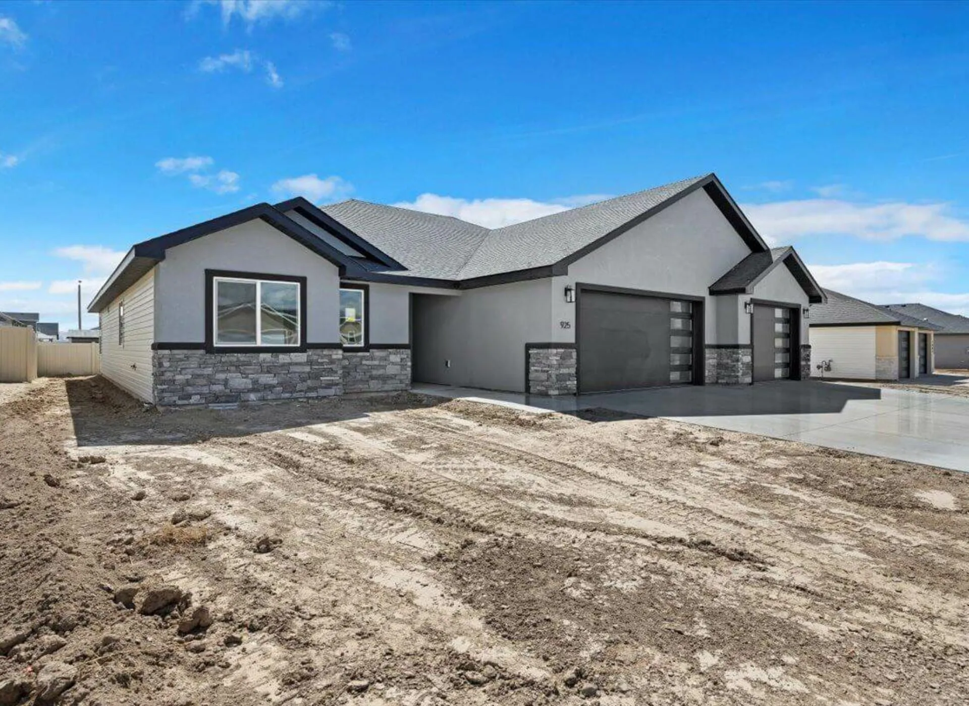 925 Black Mt Drive, Kimberly