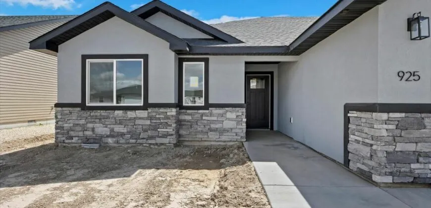 925 Black Mt Drive, Kimberly