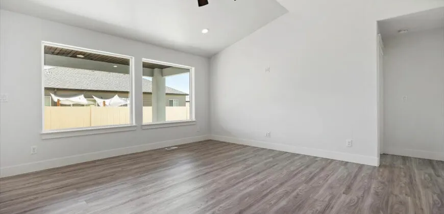 925 Black Mt Drive, Kimberly