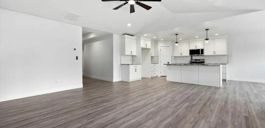 925 Black Mt Drive, Kimberly