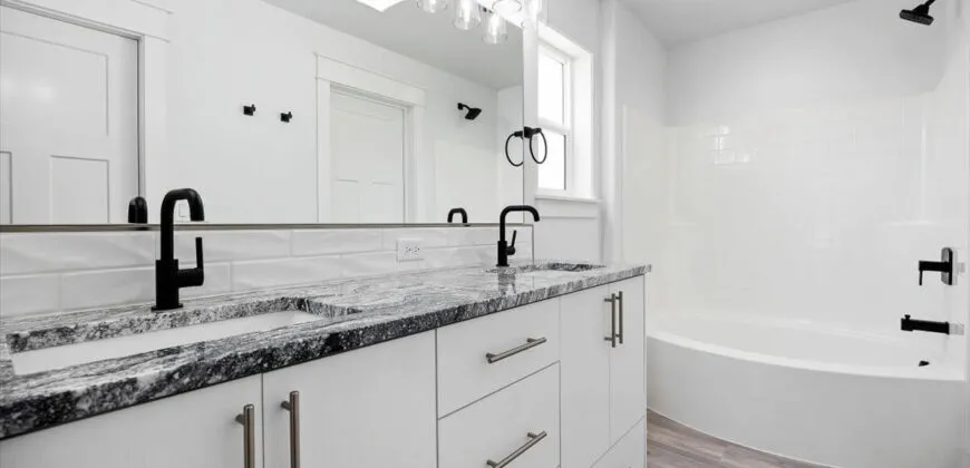 925 Black Mt Drive, Kimberly