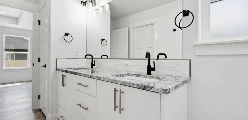 925 Black Mt Drive, Kimberly