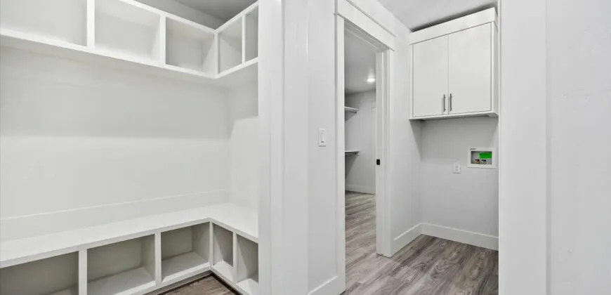 925 Black Mt Drive, Kimberly