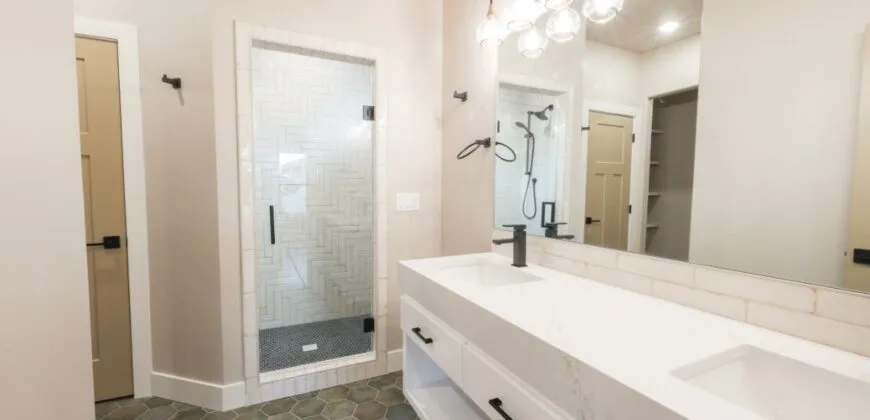 528 Falling Leaf Lane, Twin Falls