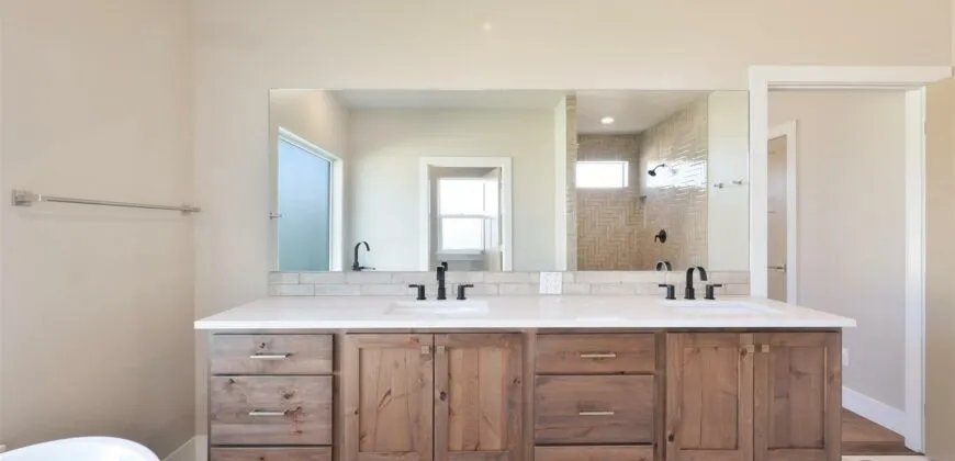 534 Falling Leaf Lane, Twin Falls