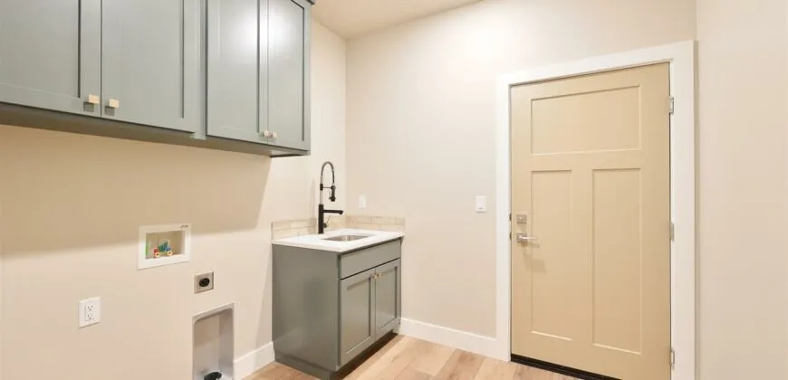 534 Falling Leaf Lane, Twin Falls