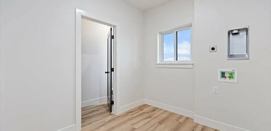 689 Canyon Crest Drive W, Twin Falls ID