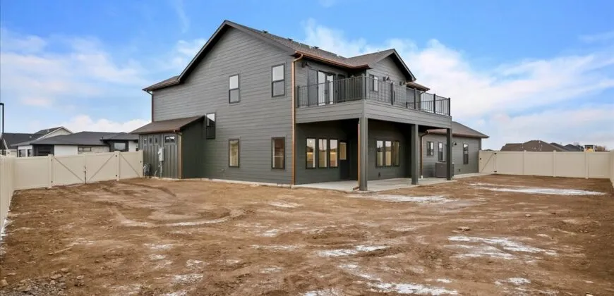 689 Canyon Crest Drive W, Twin Falls ID