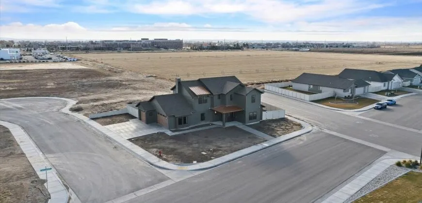 689 Canyon Crest Drive W, Twin Falls ID