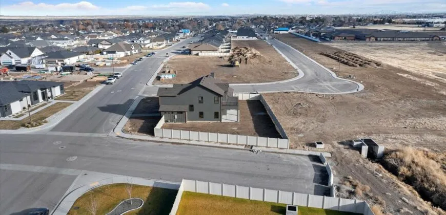 689 Canyon Crest Drive W, Twin Falls ID