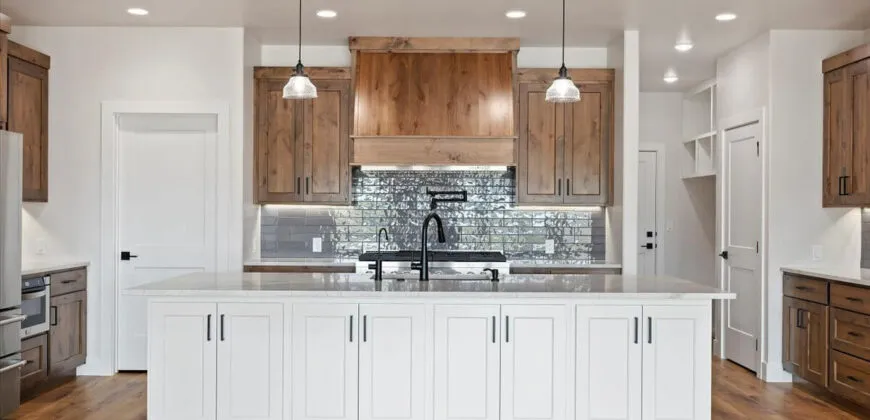 3708 N 3664 E, Hansen ID