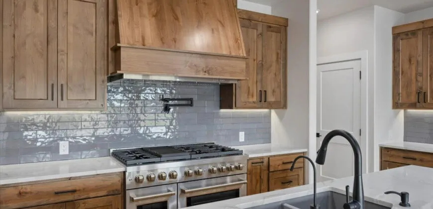 3708 N 3664 E, Hansen ID