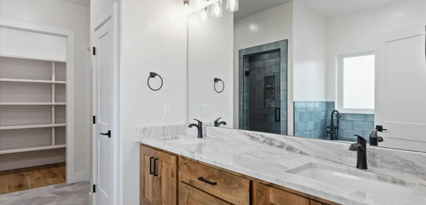 3708 N 3664 E, Hansen ID