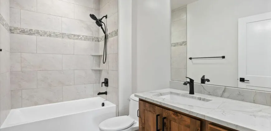 3708 N 3664 E, Hansen ID