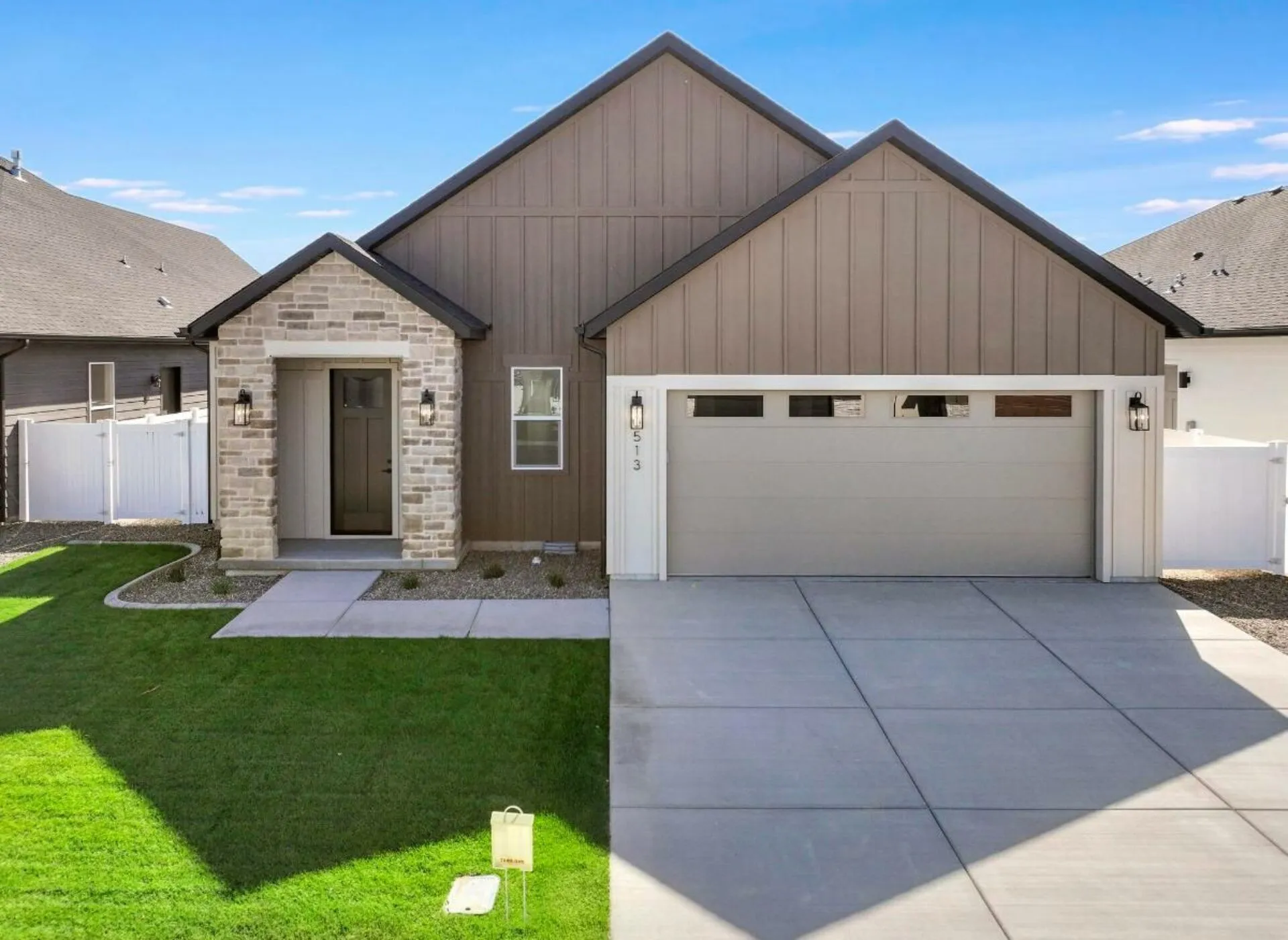 513 Falling Leaf Lane. Twin Falls ID