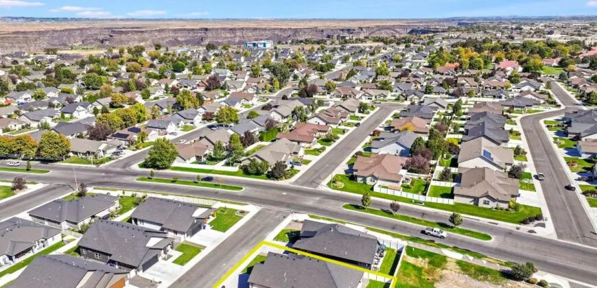 513 Falling Leaf Lane. Twin Falls ID 513 Falling Leaf Lane. Twin Falls ID