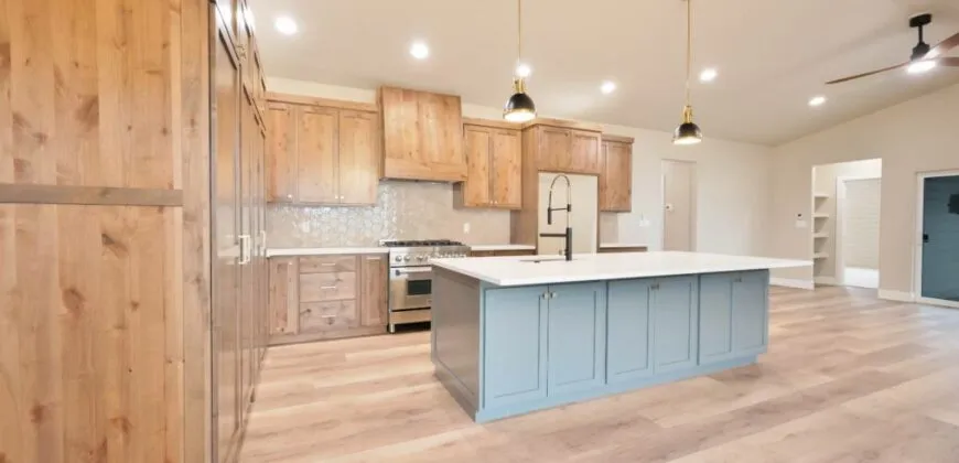 844 Coral Rd, Kimberly, ID