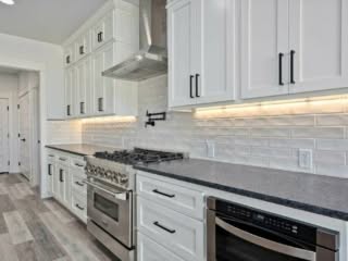 16-Kitchen