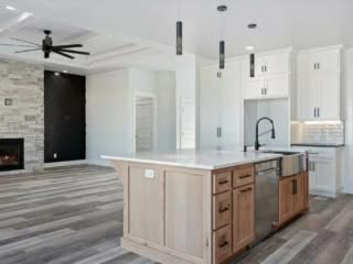 17-Kitchen