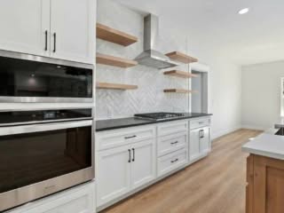 17-Kitchen