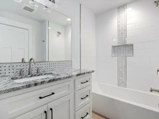33-Bathroom