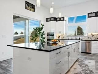 14-Kitchen