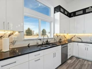 20-Kitchen