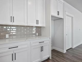 23-Kitchen