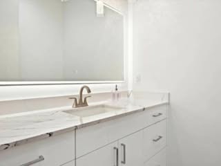 30-Master Bath