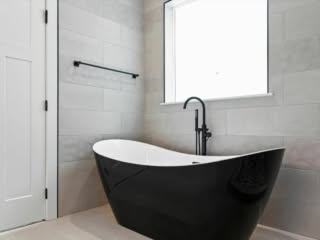 30-Master Bath