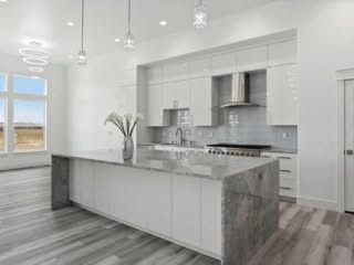 14-Kitchen