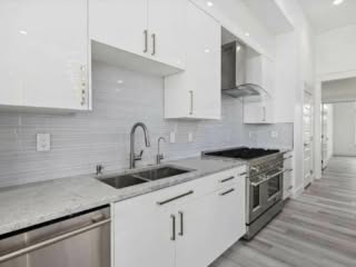 20-Kitchen